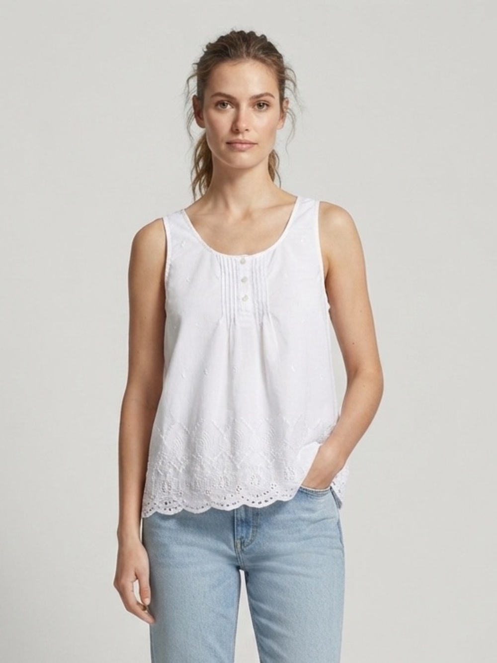 Marisa Christina Women's White Sleeveless Button-Front Eyelet Hem Blouse Size L